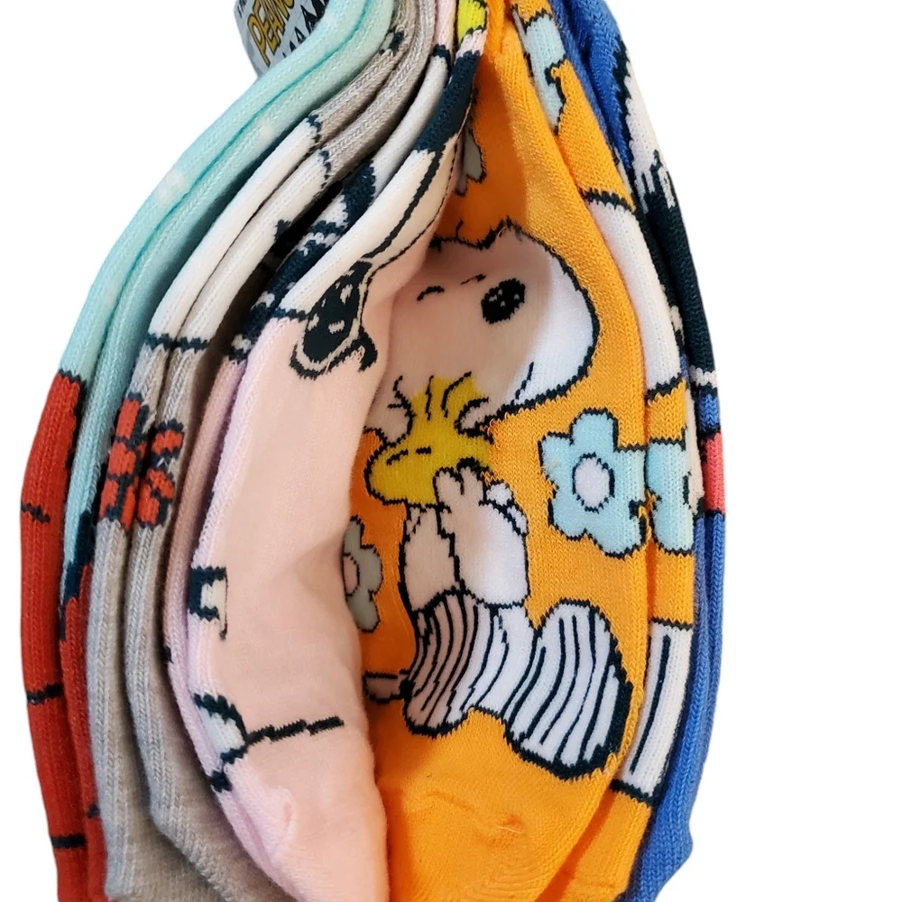 Peanuts Snoopy, Joe Cool, Woodstock Low Cut Socks 5 Pairs New Women‎
